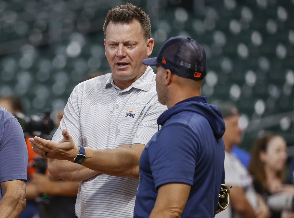 Report Houston Astros Broadcasters Todd Kalas, Geoff Blum Unsigned for