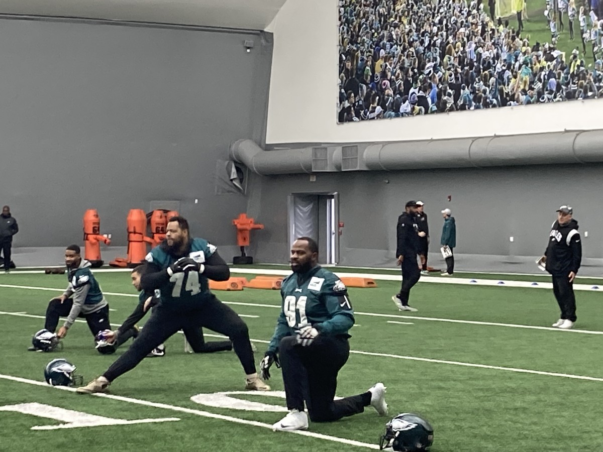 Philadelphia Eagles' Haason Reddick in action during practice at NFL  football team's training camp, Saturday, July 30, 2022, in Philadelphia.  (AP Photo/Chris Szagola Stock Photo - Alamy