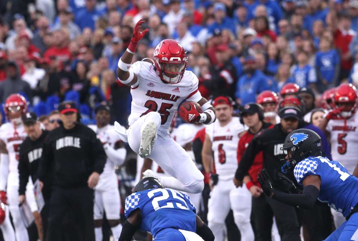 Behind Enemy Lines: Five Fenway Bowl Questions For Louisville Report's ...