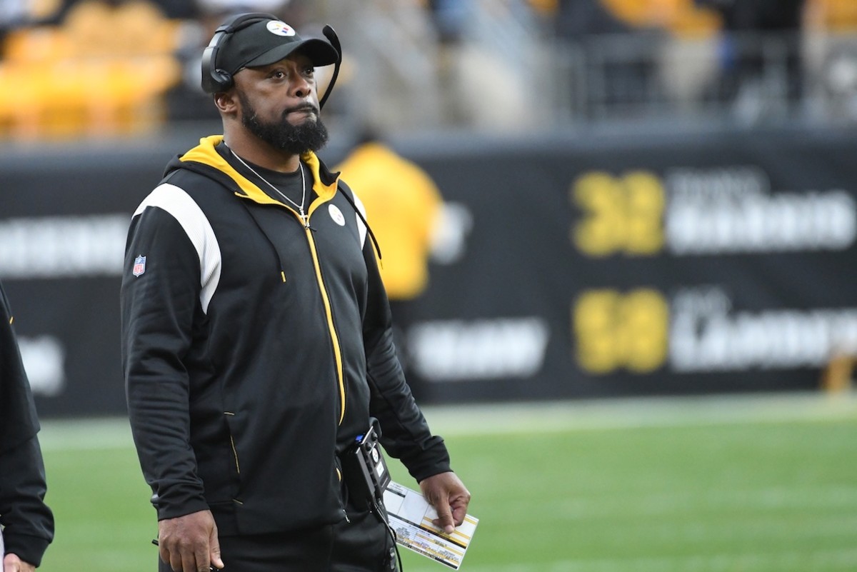 Mike Tomlin's Salute To Service Hoodie From Sunday On Display In Pro  Football Hall Of Fame - Steelers Depot