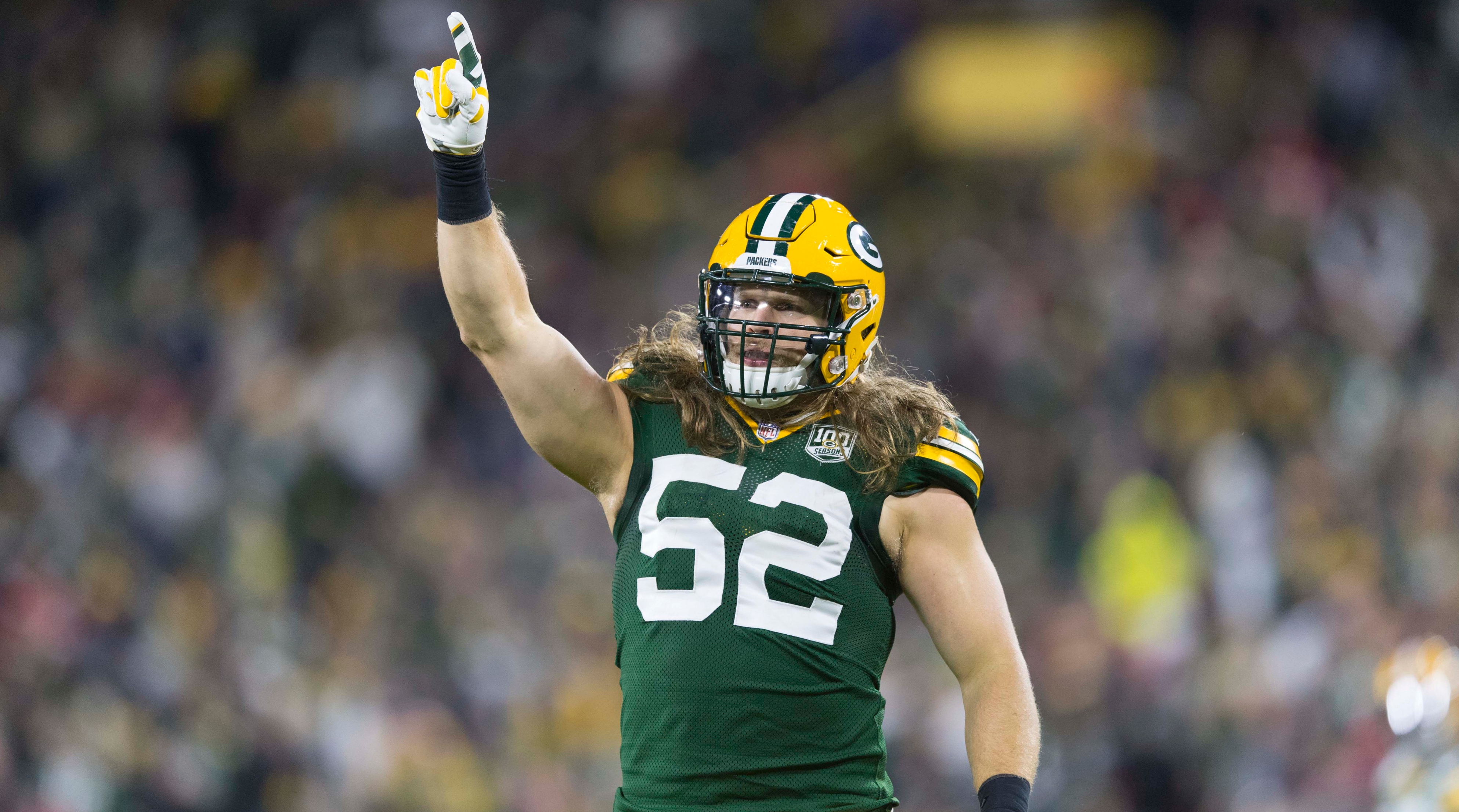 Packers' Clay Matthews remorseful over fourth-down roughing penalty