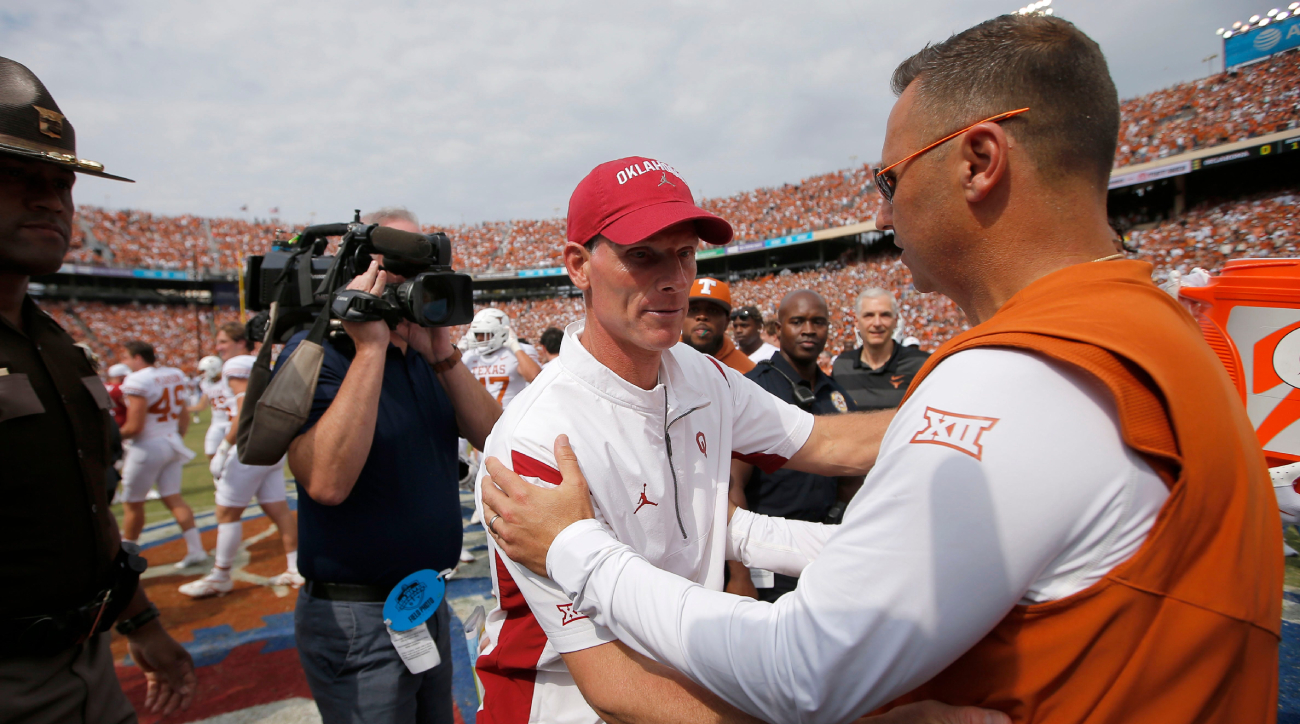 Texas, Oklahoma in Negotiations to Leave for SEC Early, per Report