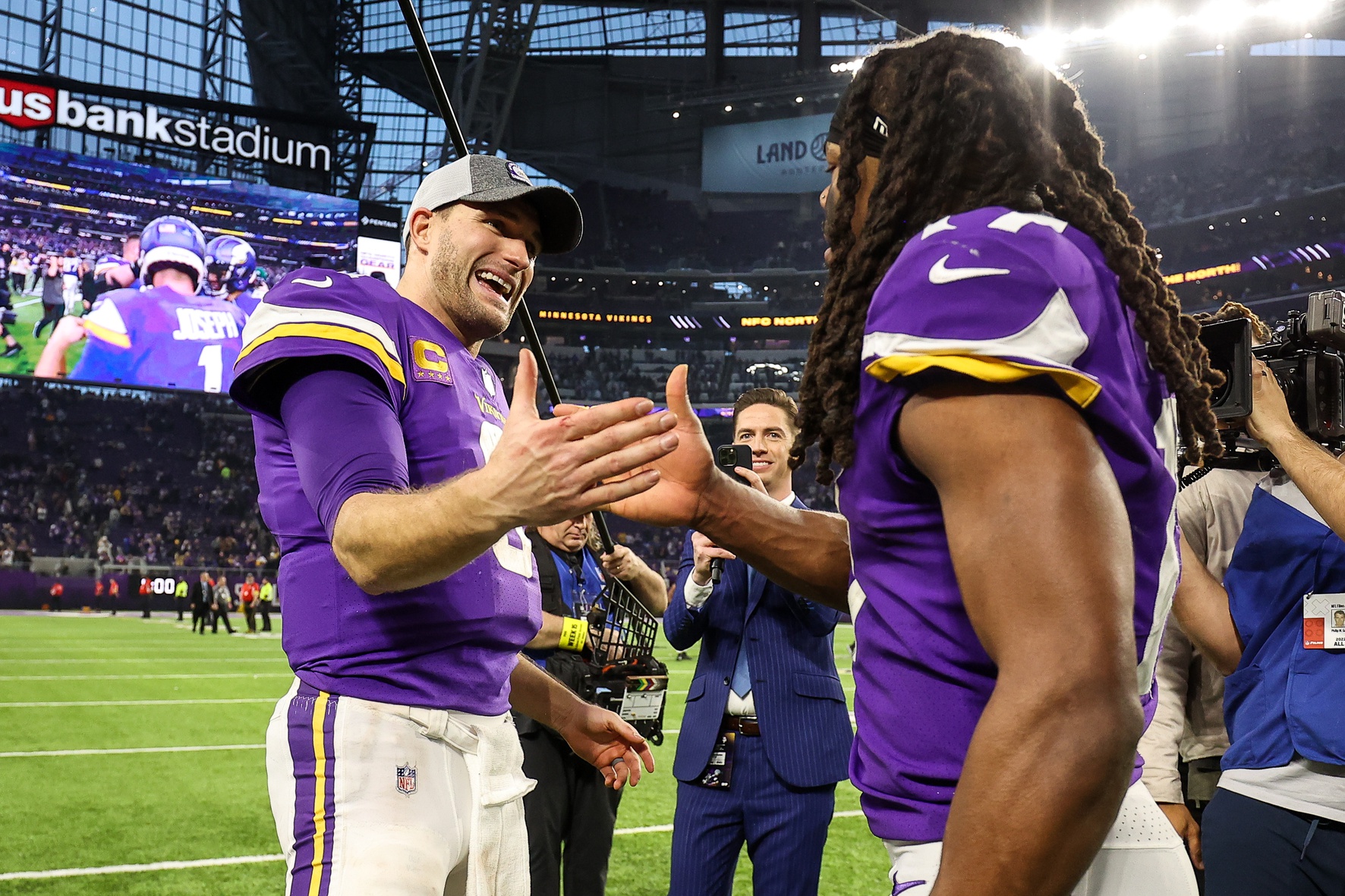 Vikings shock Colts in biggest comeback in NFL history