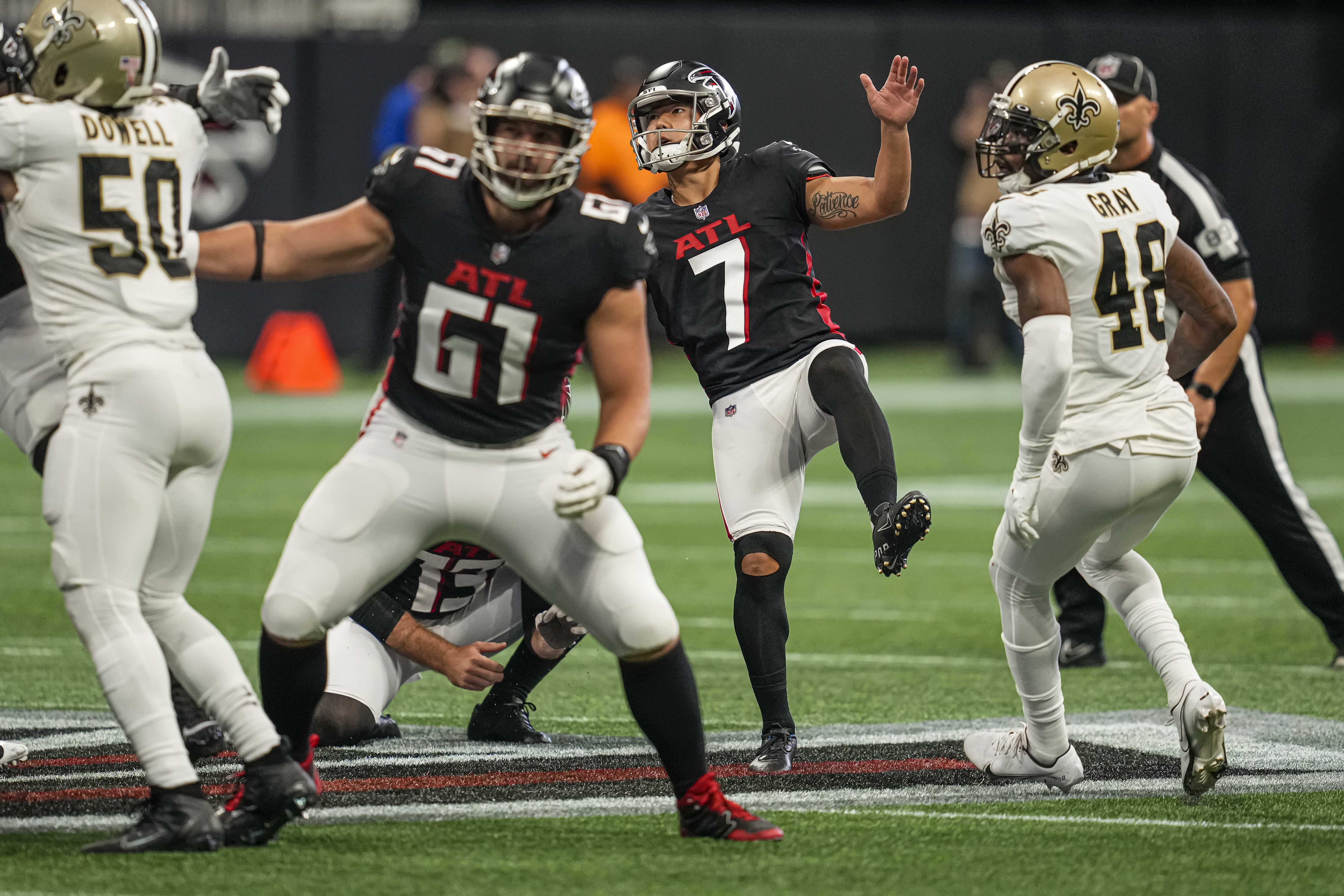 Atlanta Falcons 1st-place hopes get intercepted on Sunday afternoon