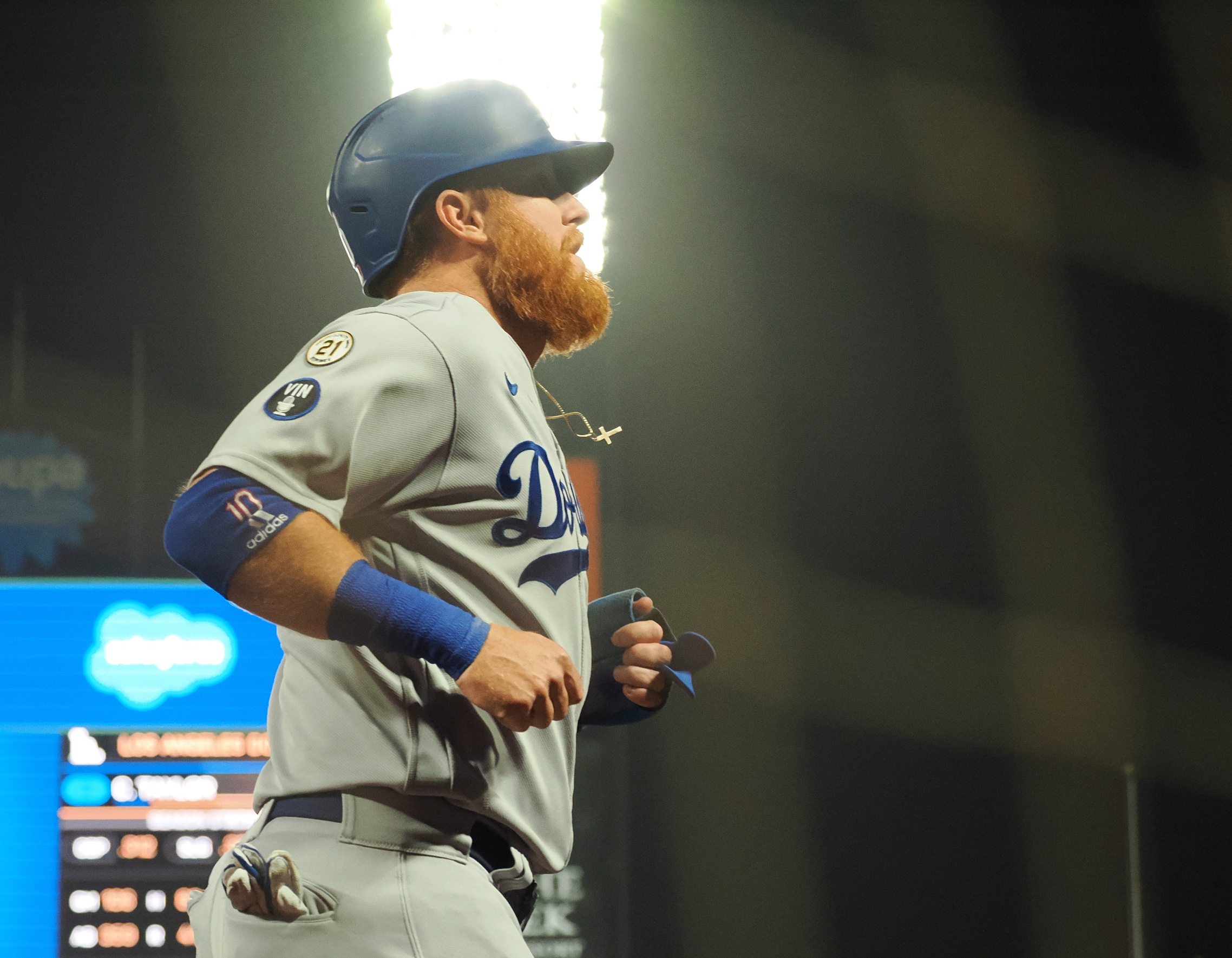 MLB - From Dodger blue to Red Sox! Justin Turner has officially shipped up  to Boston.