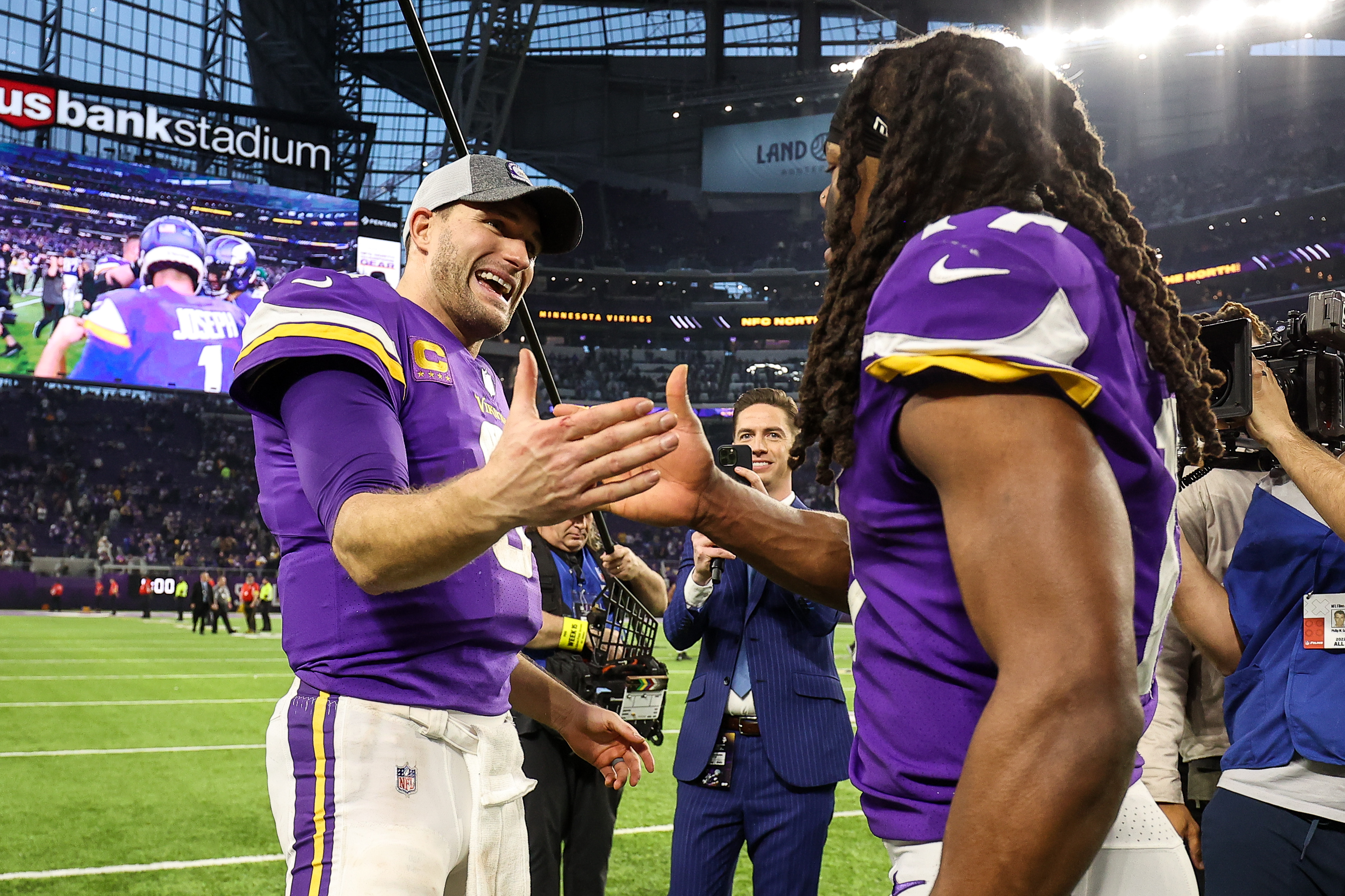 How the Vikings pulled off the largest comeback in NFL history - Sports  Illustrated Minnesota Sports, News, Analysis, and More