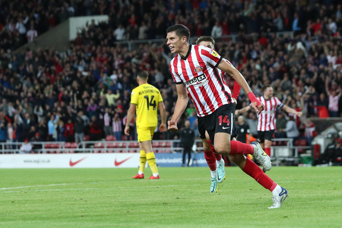 Ross Stewart Sunderland celebrates