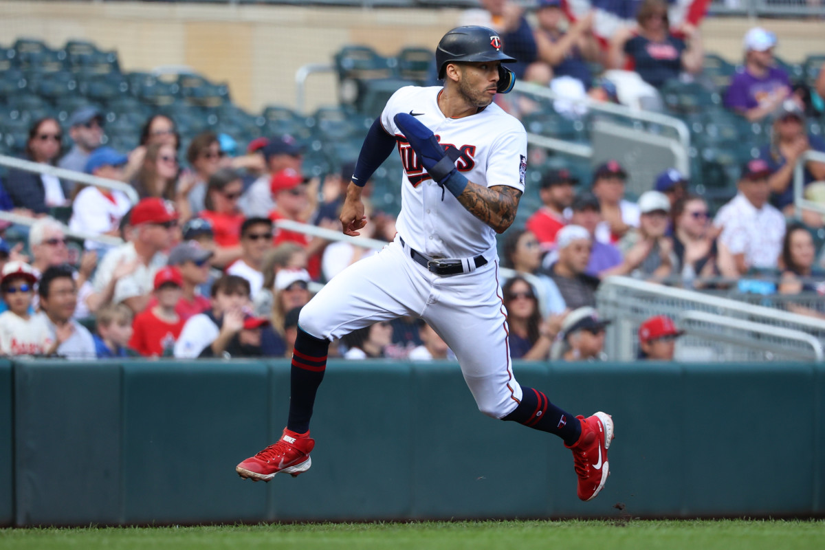 Is Carlos Correa fit to play baseball for the San Francisco Giants? - AS USA