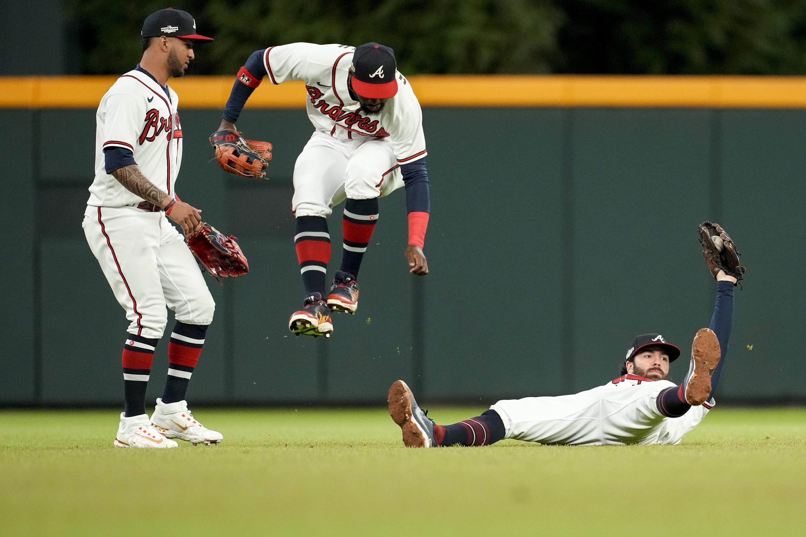 How Will Atlanta Braves Replace Dansby Swanson at Shortstop in 2023?