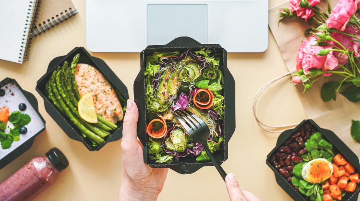 Lunch Just Got Easier With This New Salad Delivery Service