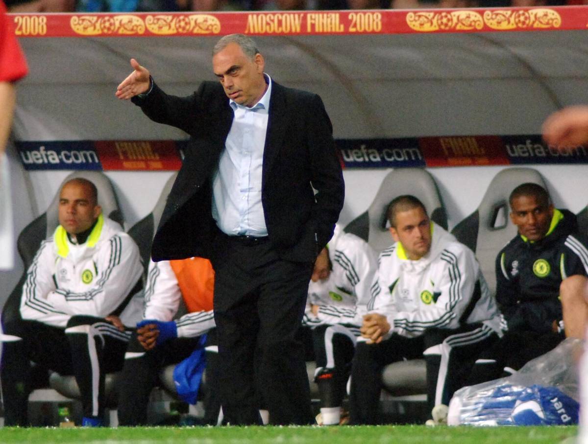 Avram Grant pictured on the bench during the 2008 UEFA Champions League final between Chelsea and Manchester United