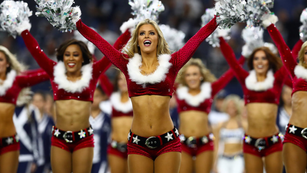 Dallas Cowboys Cheerleader Joins 7 Players at Pro Bowl - BVM Sports