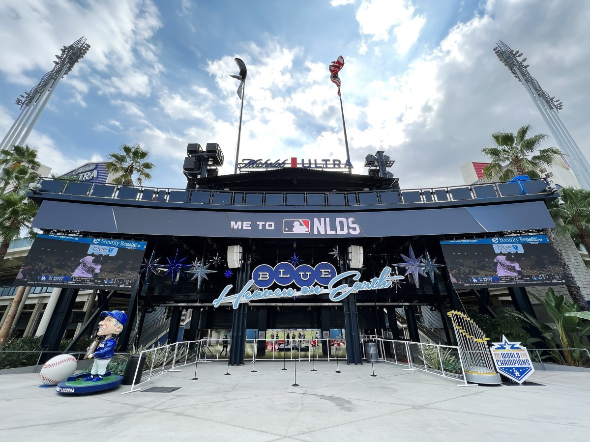 Inside Dodger Stadium Gondola Prototype – NBC Los Angeles