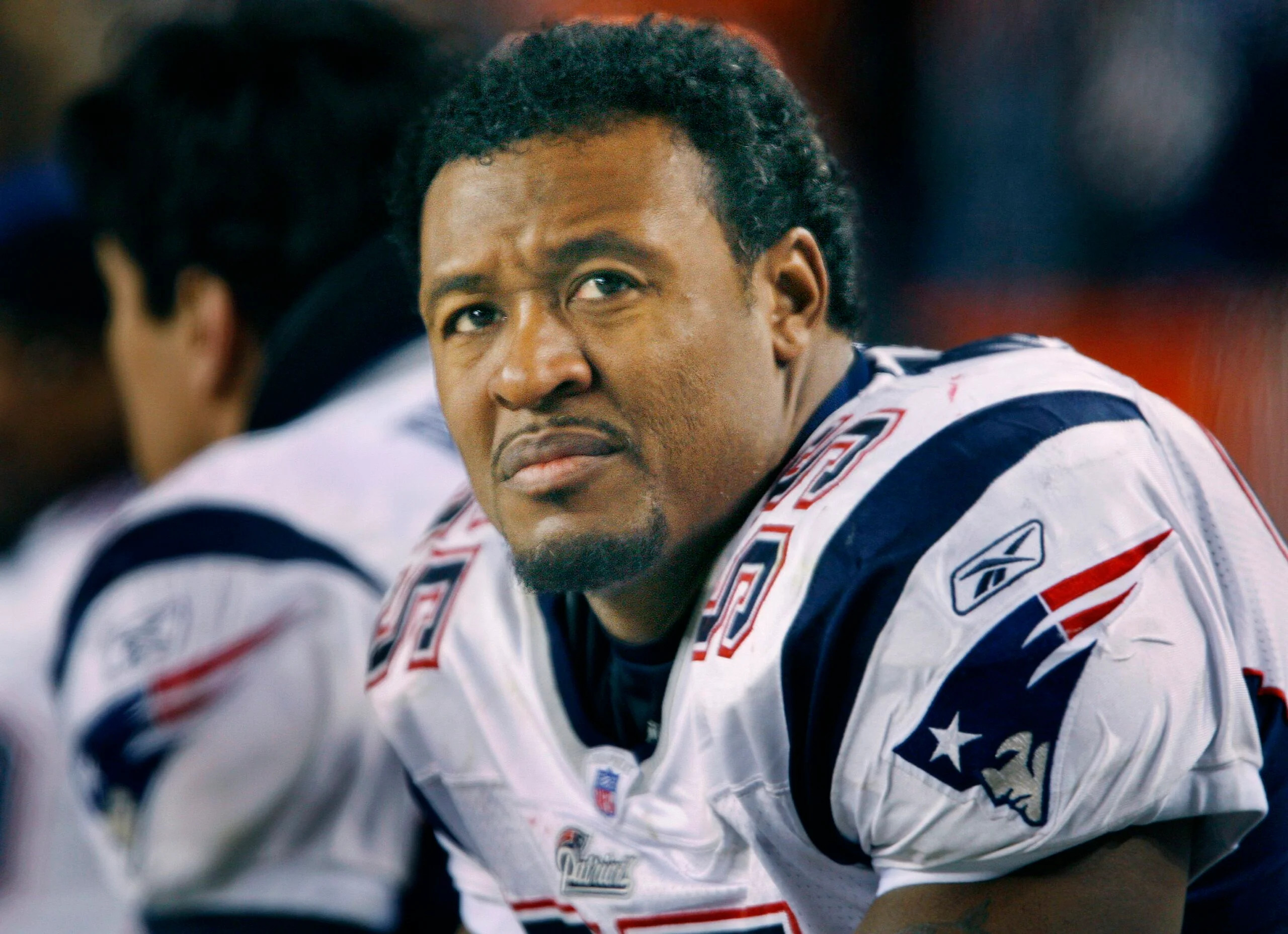 8 Dec 2002: Willie McGinest of the New England Patriots during the Pats  27-17 victory over the Buffalo Bills at Gillette Stadium in Foxborough, MA.  Mandatory Credit: Icon Sports Media (Icon Sportswire