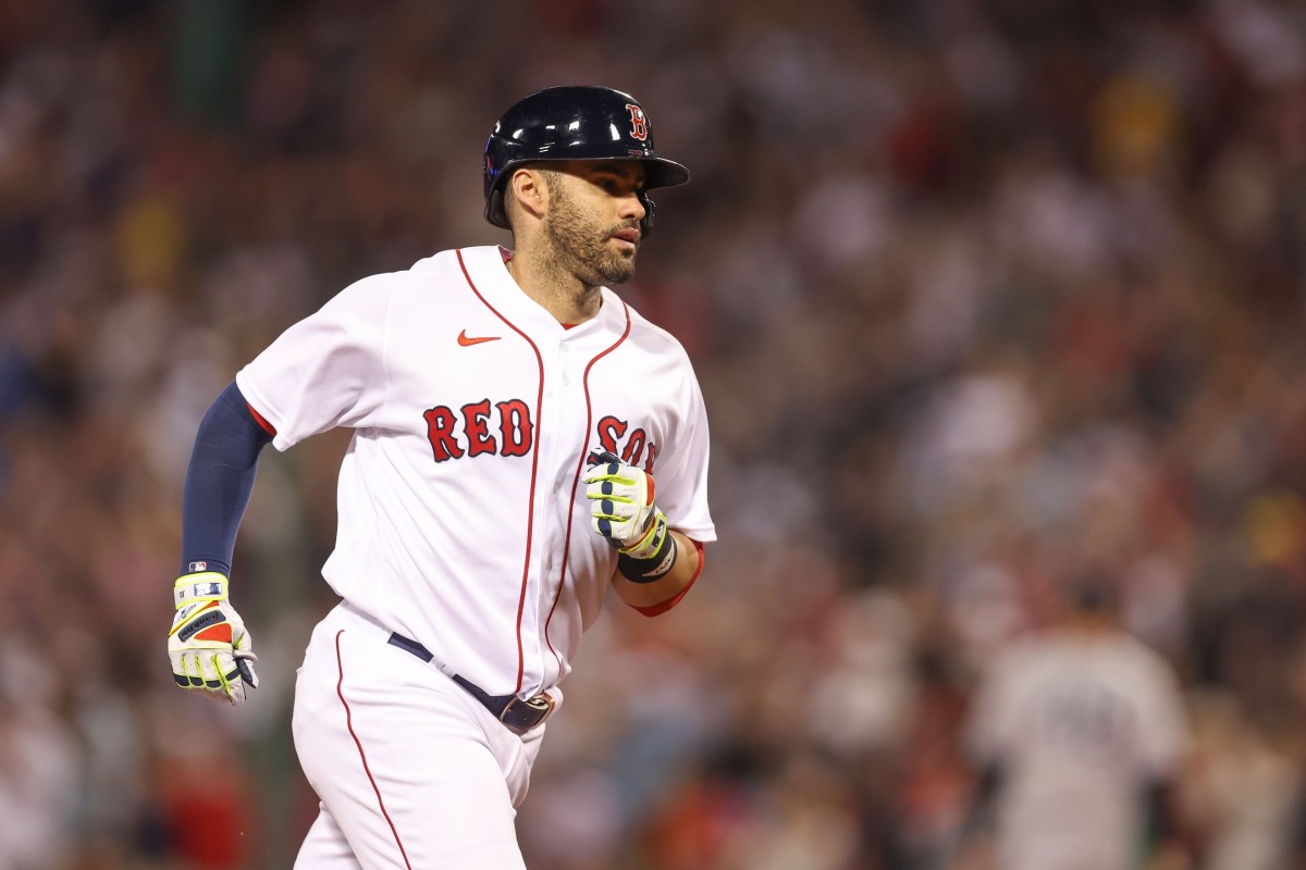 J.D. Martinez contract: Dodgers embrace the DH by signing slugger
