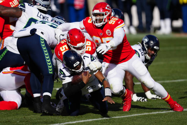 Seattle Seahawks vs. Kansas City Chiefs: Live In-Game Updates - Sports  Illustrated Seattle Seahawks News, Analysis and More