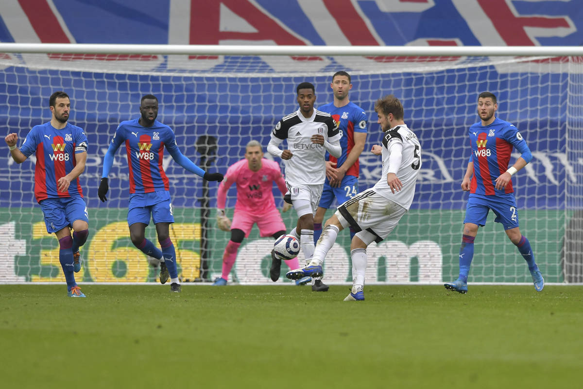 An action shot from the 0-0 draw between Crystal Palace and Fulham in February 2021