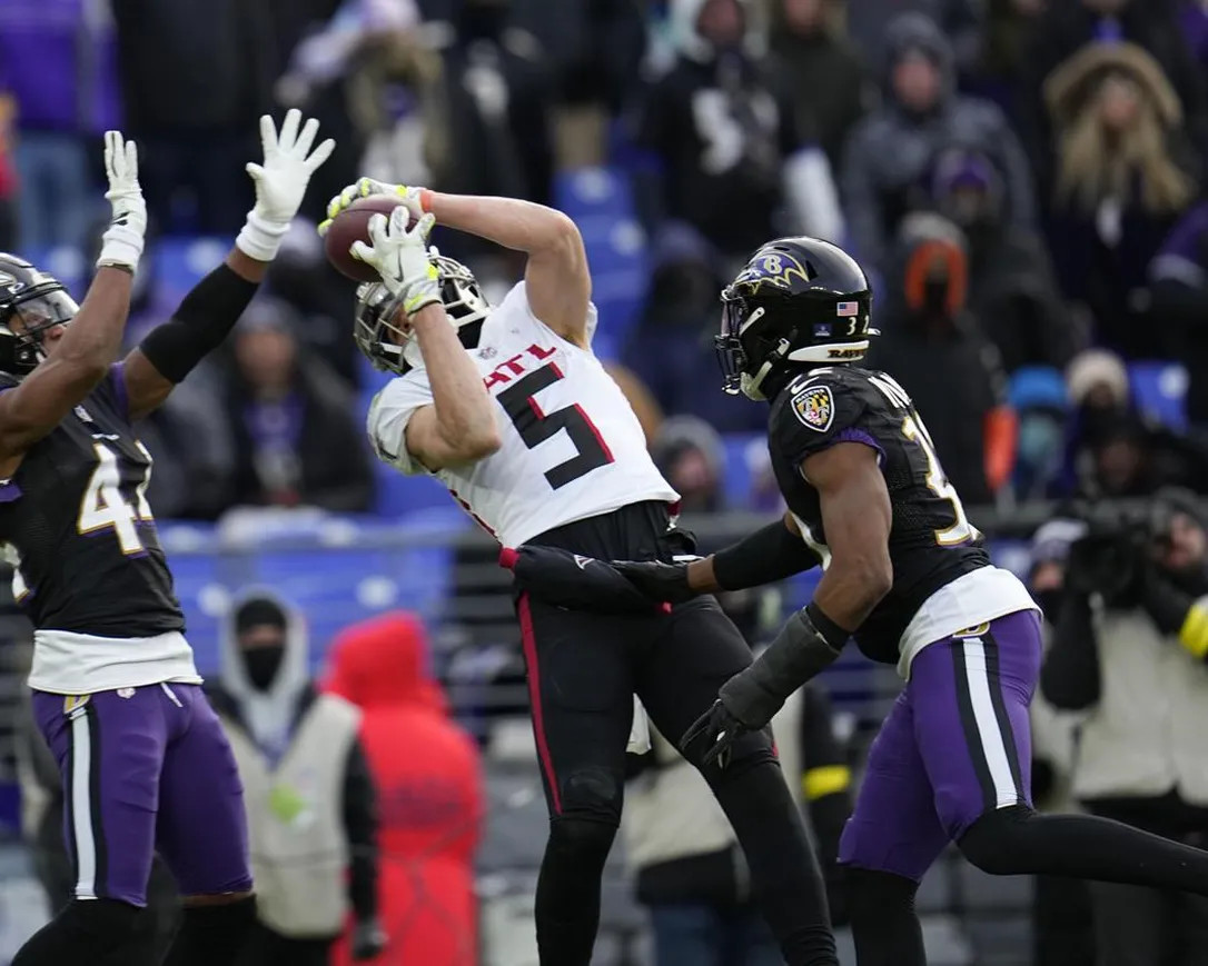 Atlanta Falcons Fumble Scoring Opportunities in Loss vs. Baltimore Ravens -  Sports Illustrated Atlanta Falcons News, Analysis and More