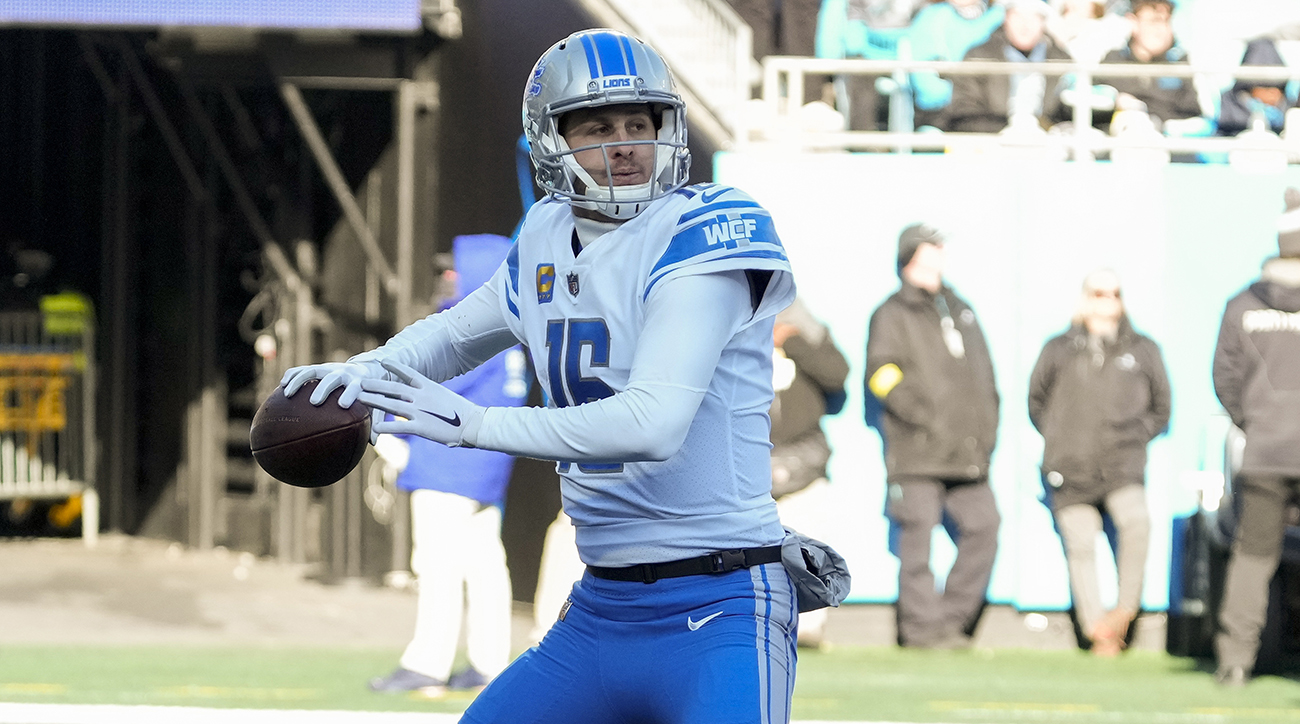 Lions Jared Goff Rips Field Conditions At Panthers Stadium Sports Illustrated 