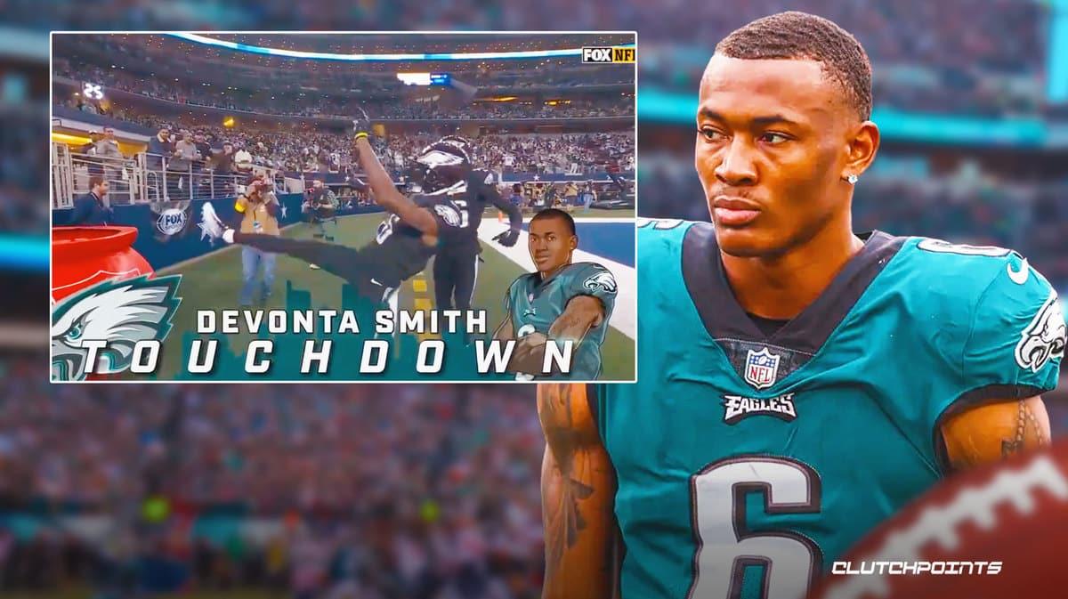 2022 Score Football DeVonta Smith Celebration Philadelphia Eagles