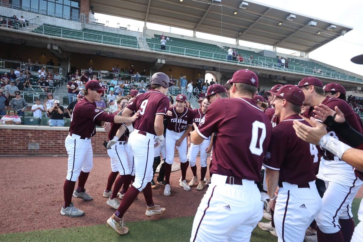 Texas A&M Aggies Rank No. 11 in Baseball America Top 25 Poll - Sports ...