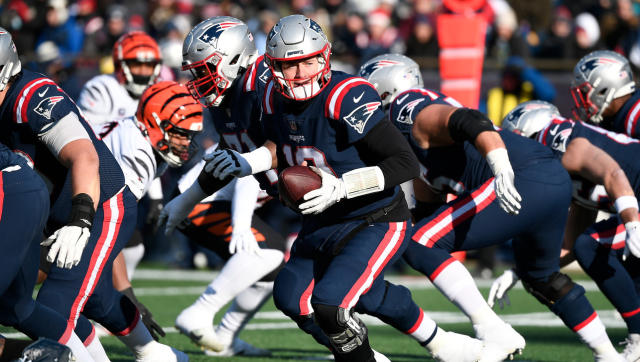 New England Patriots QB Mac Jones Denies Injury; Ready For Philadelphia  Eagles? - Sports Illustrated New England Patriots News, Analysis and More