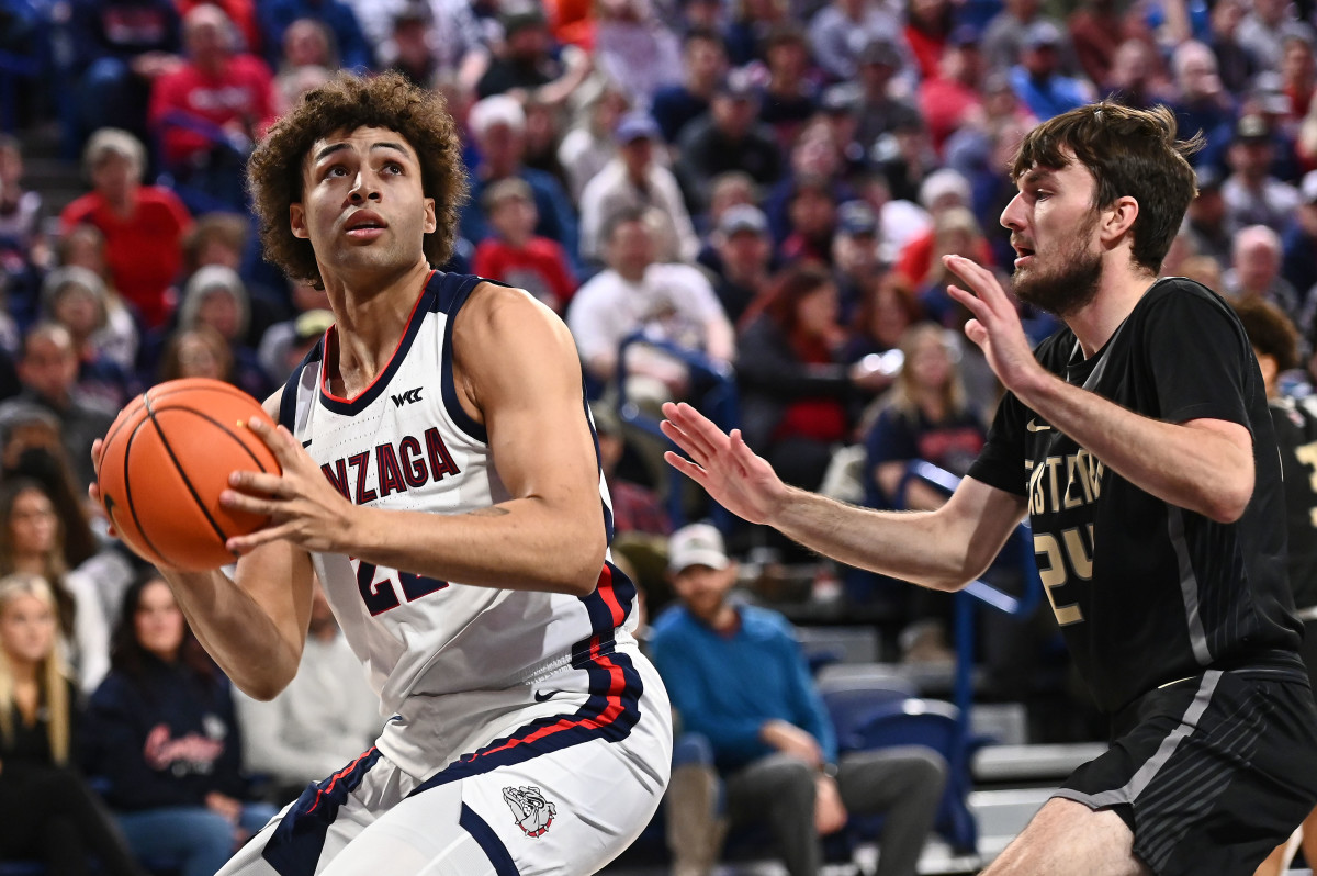 March Madness betting: Most Outstanding Player race zigs as Zags' Drew Timme  exits