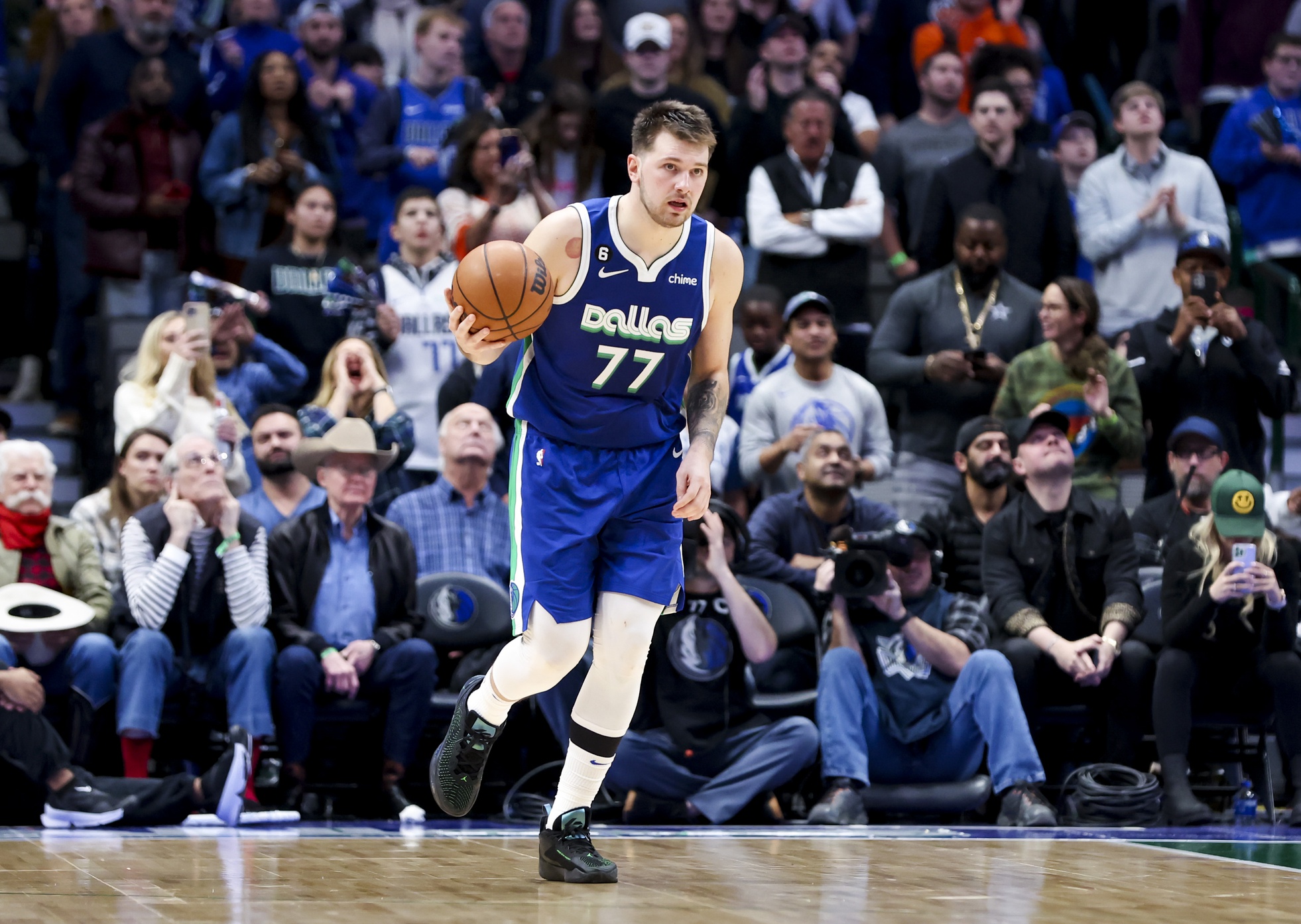 'Mild Sprain': Latest On Dallas Mavs' Luka Doncic Ankle Injury - Sports ...