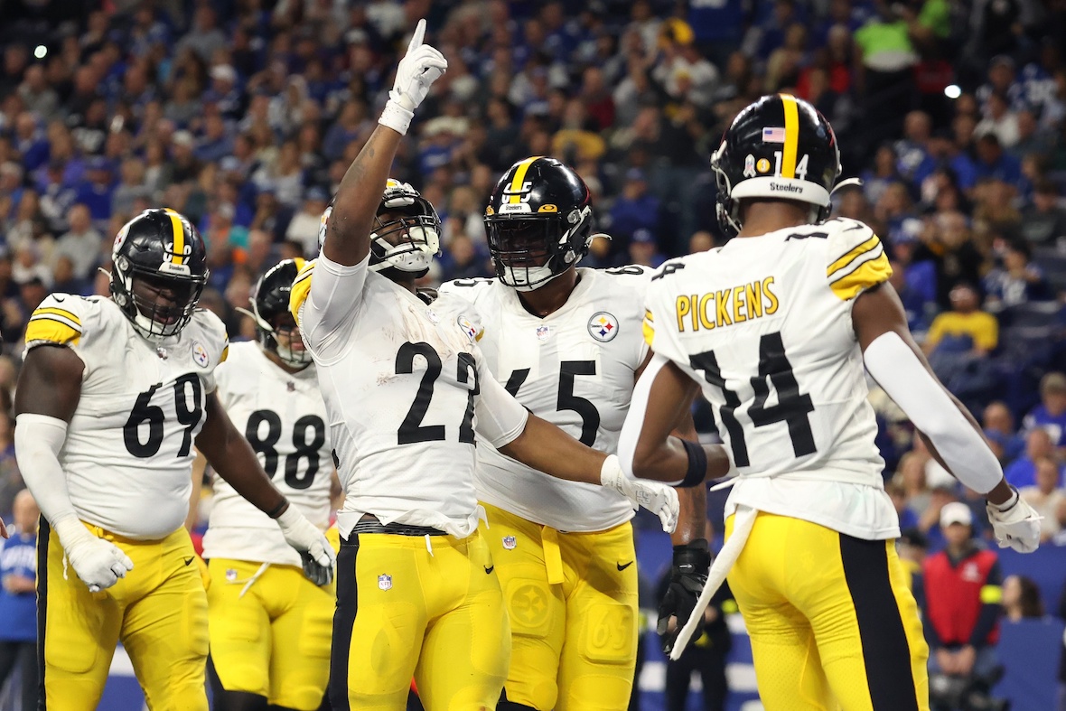 Former Player Says Najee Harris Will Resent Pittsburgh Steelers Fans -  Sports Illustrated Pittsburgh Steelers News, Analysis and More