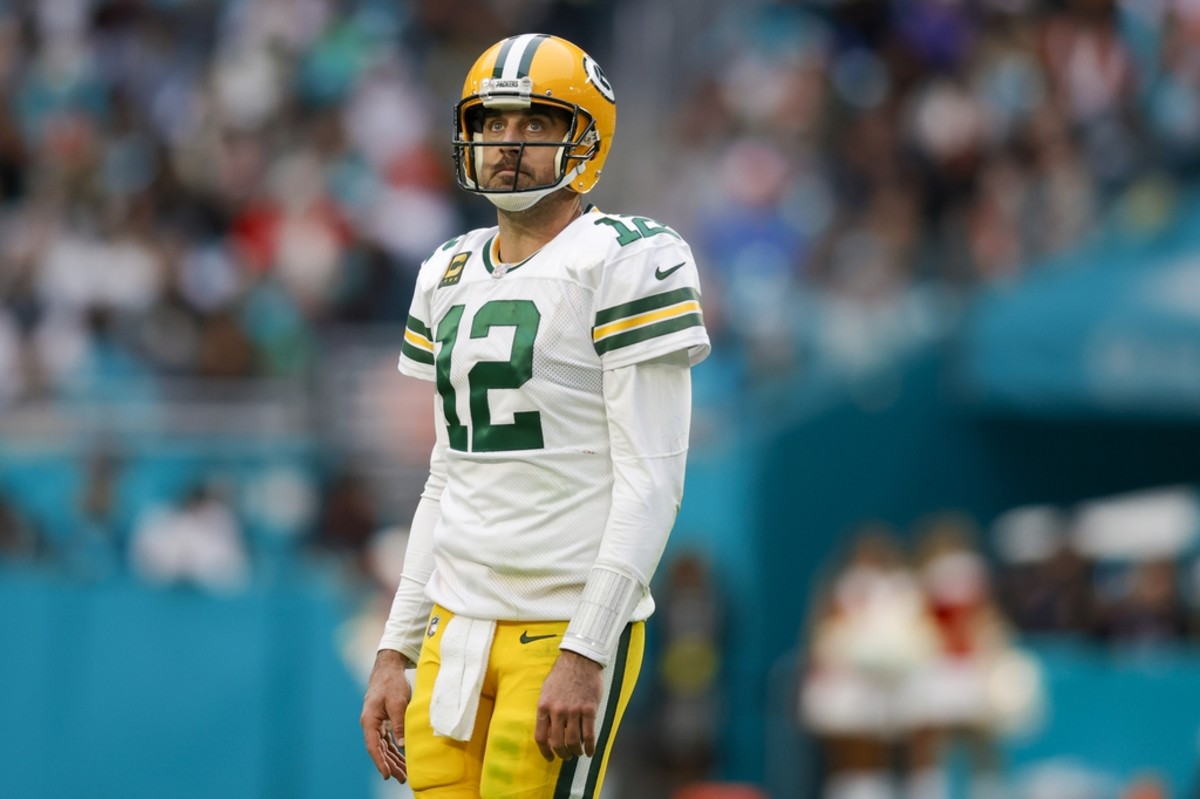 Packers' Aaron Rodgers praises Browns for win over Commanders