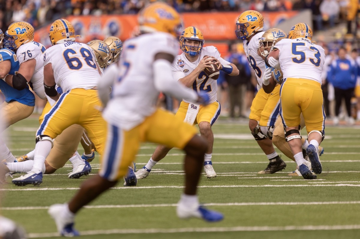 Pitt Passing Game Shines in 42-10 Win Over Rice - Pitt Panthers #H2P