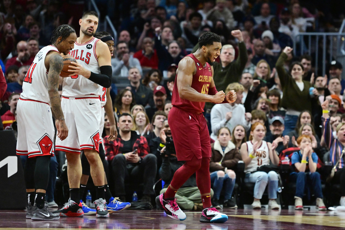 Cleveland Cavs' Donovan Mitchell 'blessed to be in company of greatest'  after scoring 71 against Chicago Bulls, NBA News