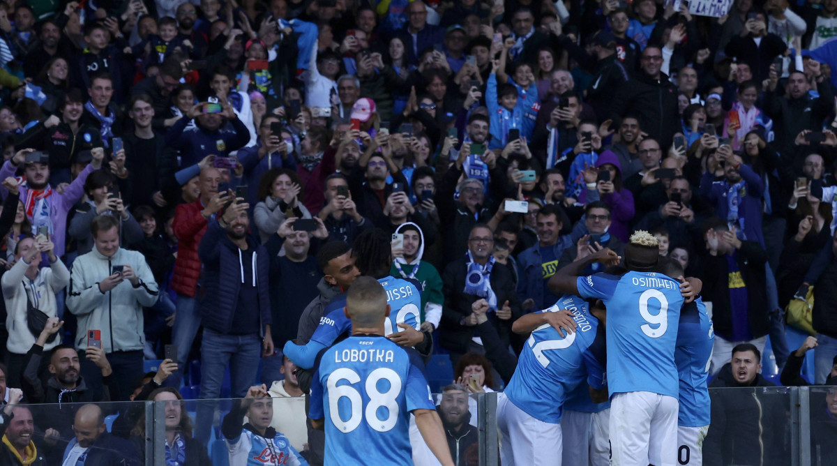 Napoli’s eight-point lead atop Serie A has given the club’s fans plenty of hope.