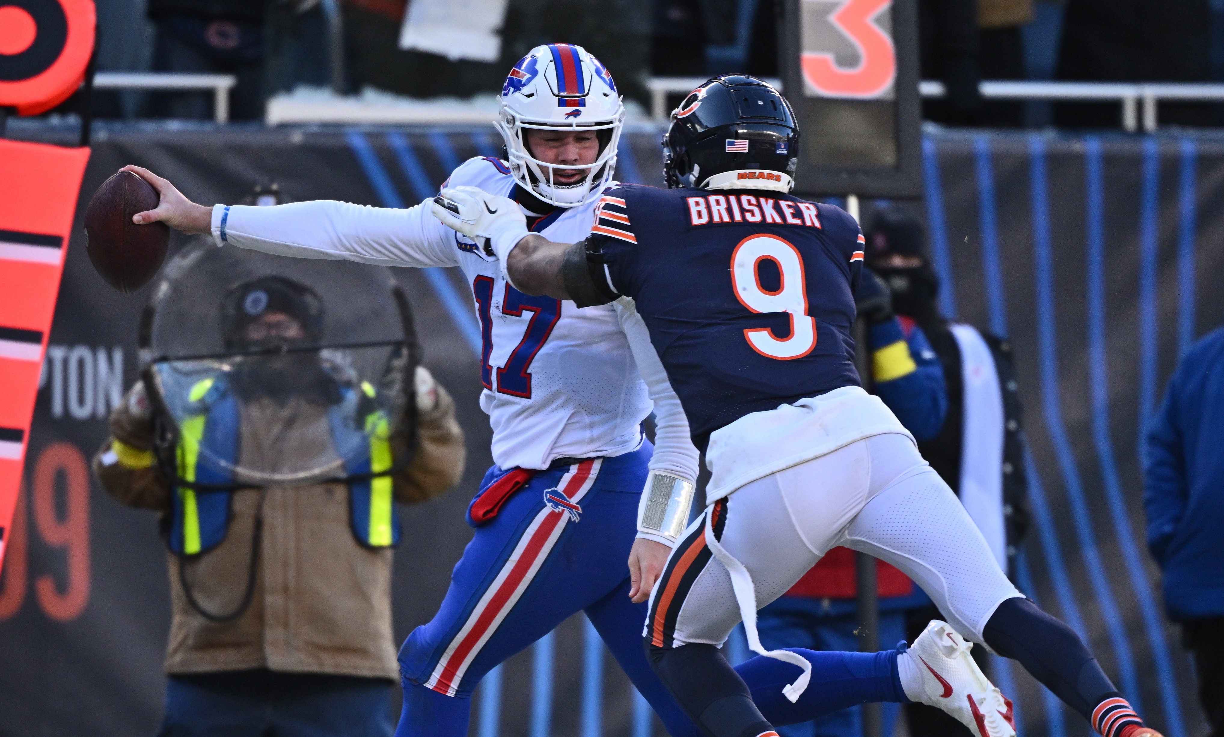 Former Penn State S Jaquan Brisker Starting for Chicago Bears