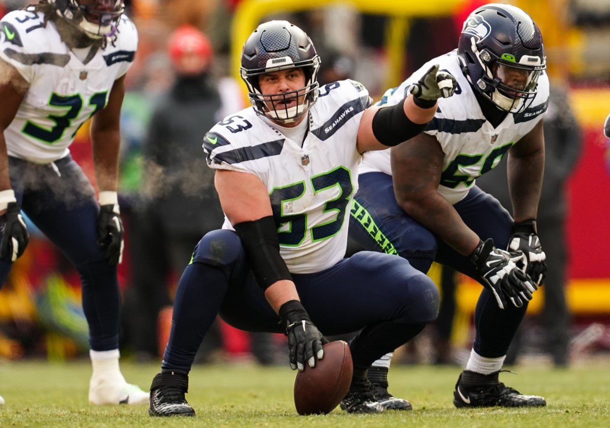 Broncos Sign Former Seahawks Starting Center, Hire New Coaches