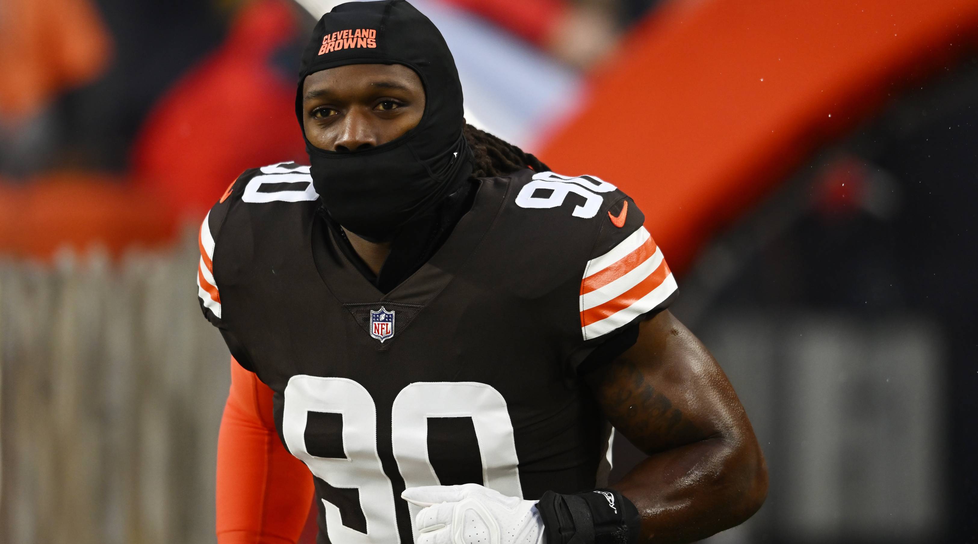 Cleveland Browns Players Reaction To Damar Hamlin News + Jadeveon Clowney  Returning In 2023? 