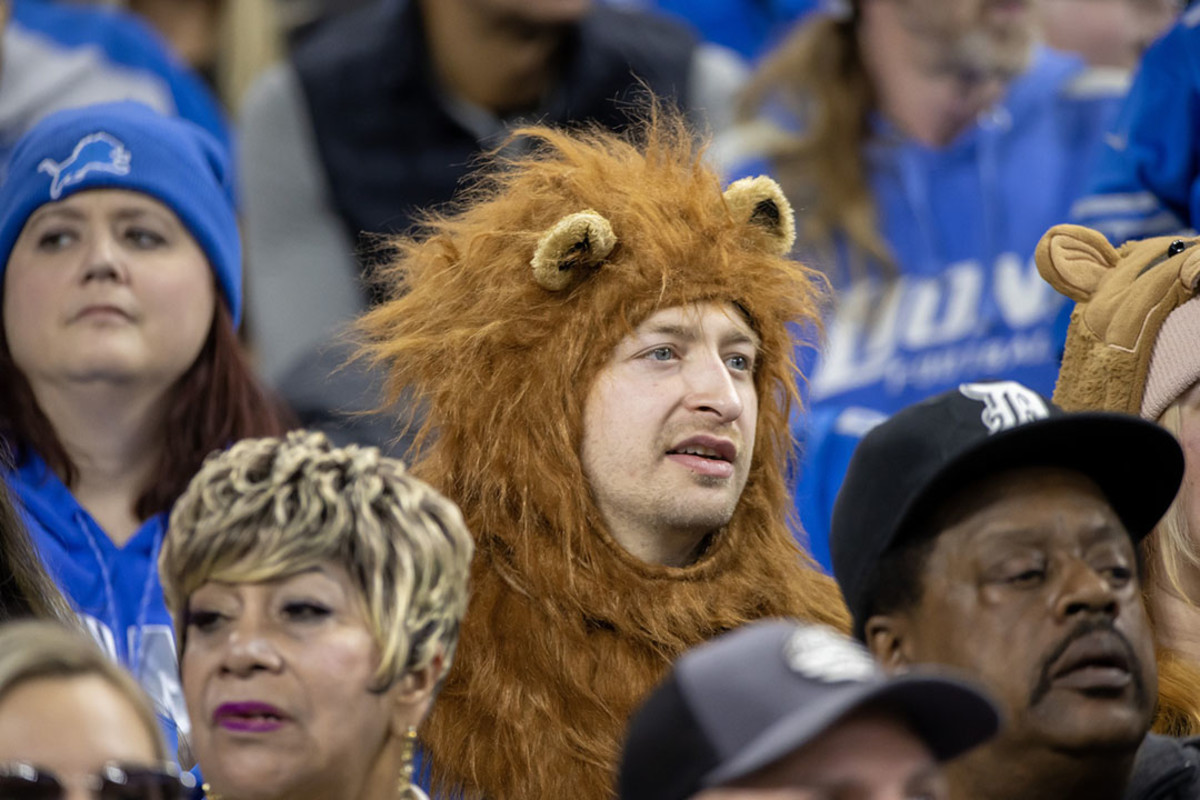 Detroit Lions fans still rooting for now-Los Angeles Rams