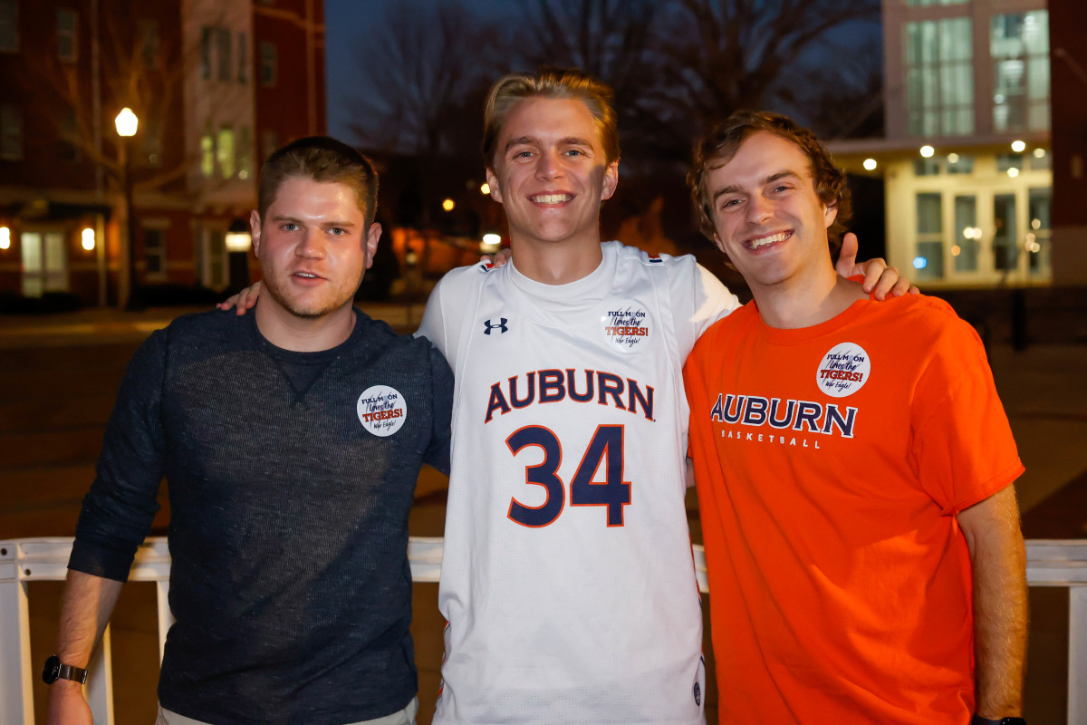 Auburn students pregame before Auburn vs Arkansas