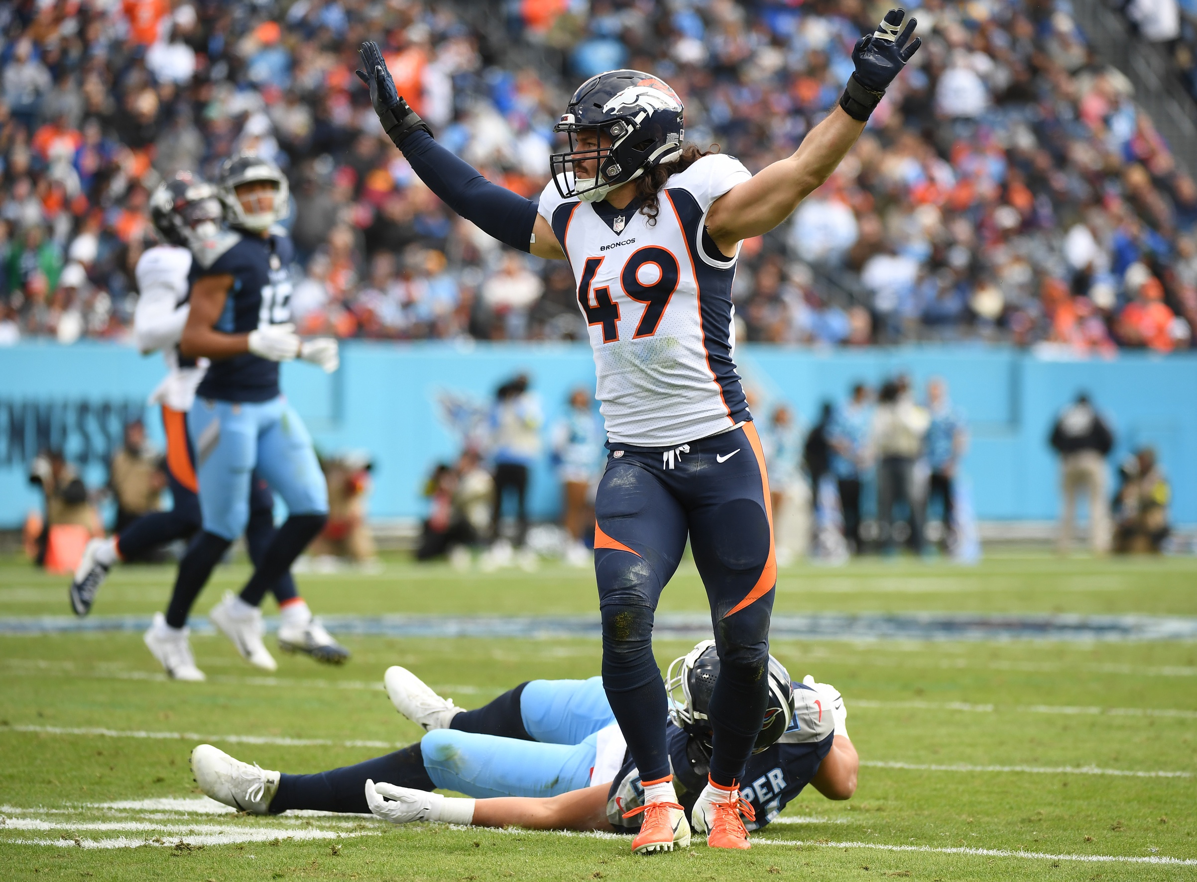 Alex Singleton embracing new standard around Denver Broncos - Mile