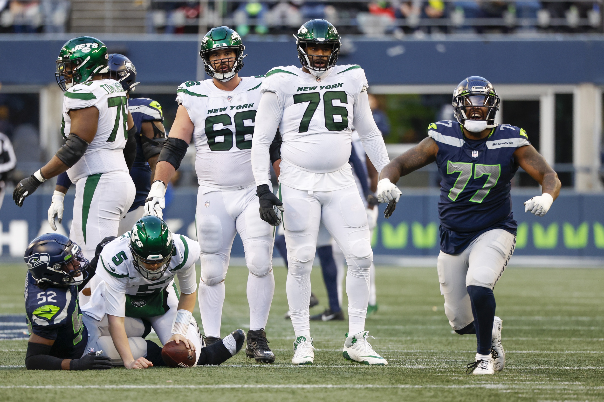 Jets' offensive tackle situation could be a big mess