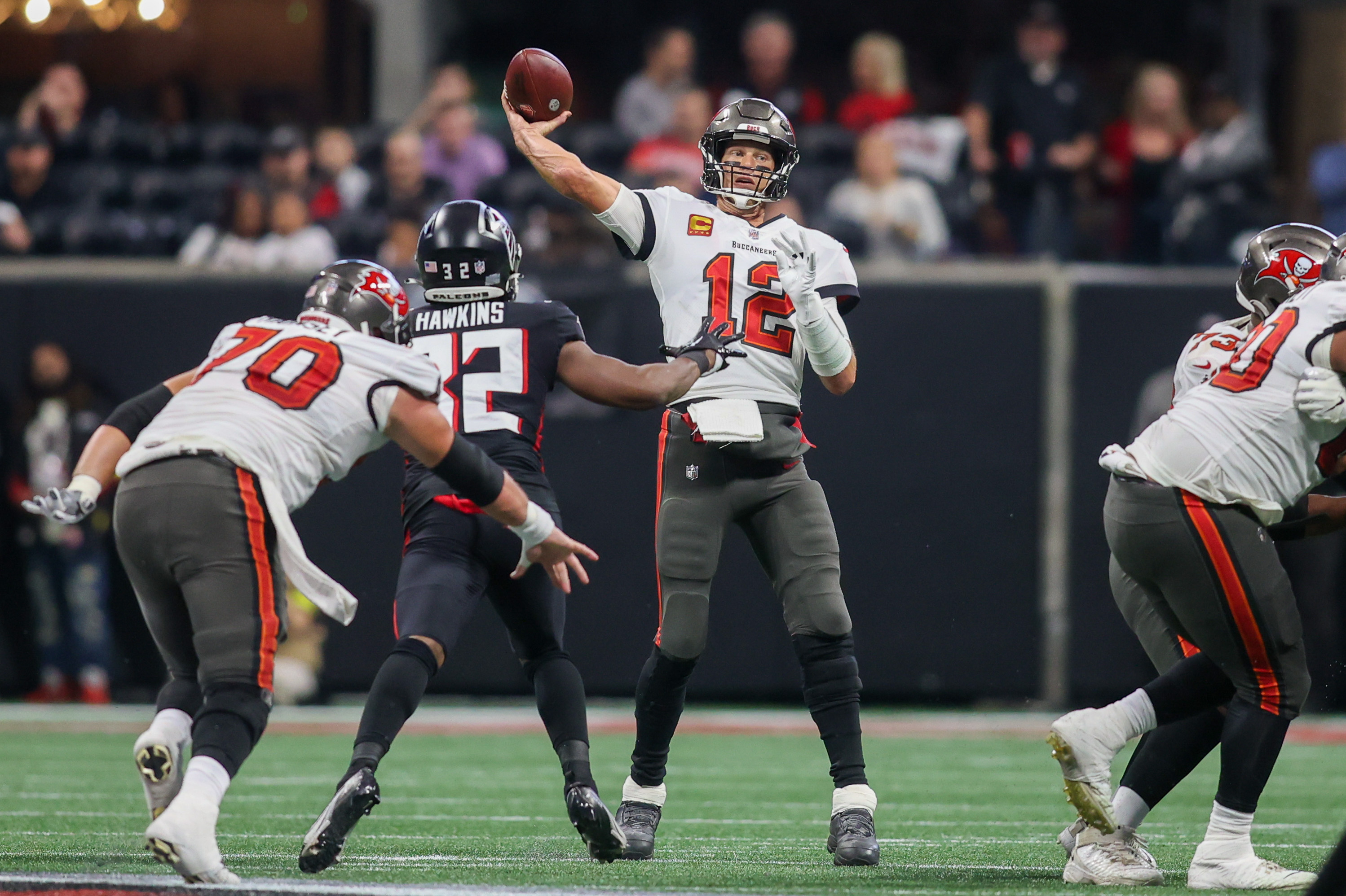 Falcons Finish Season on High, Beat Tom Brady’s Bucs in Atlanta