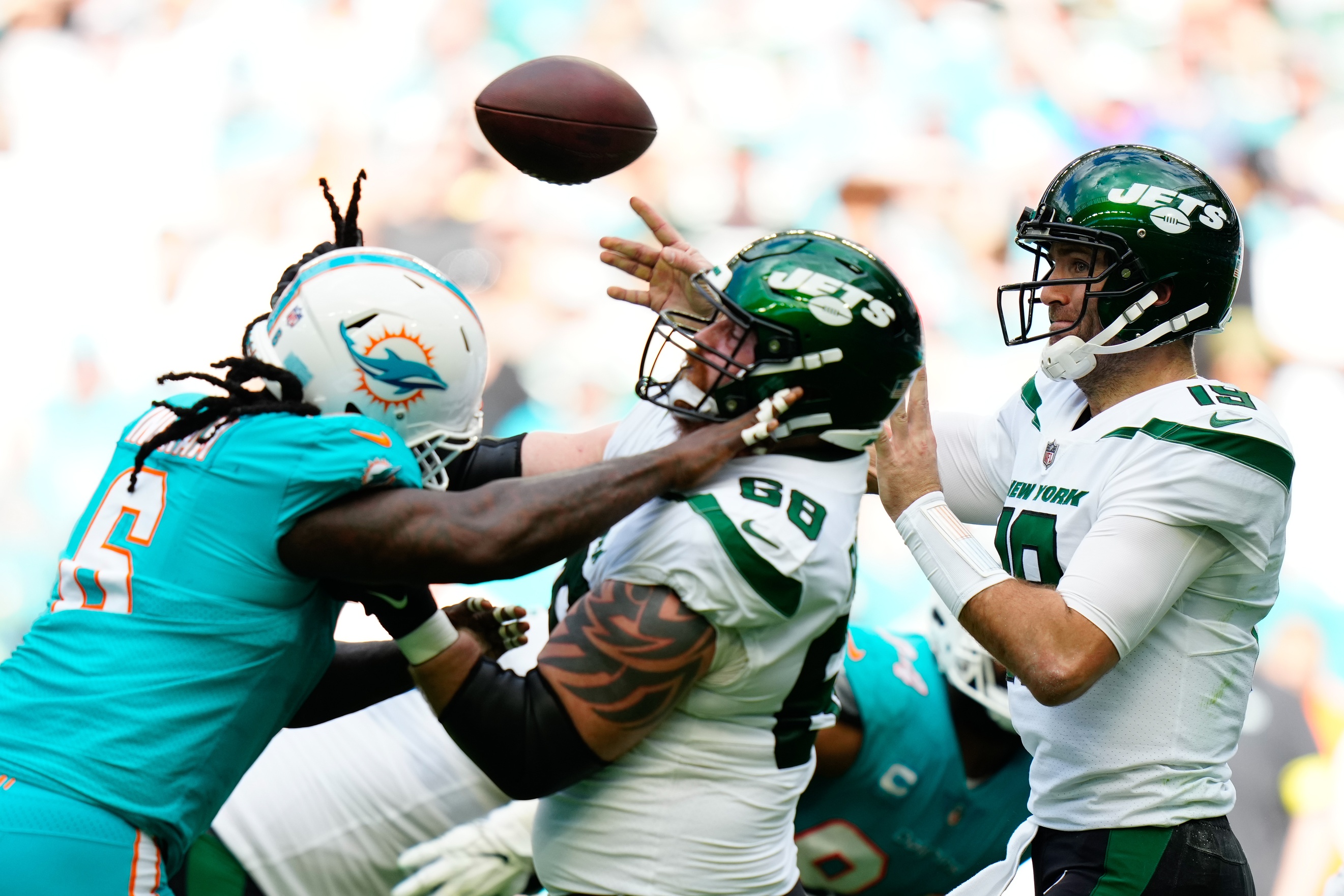 NY Jets close out season with 11-6 loss in Miami