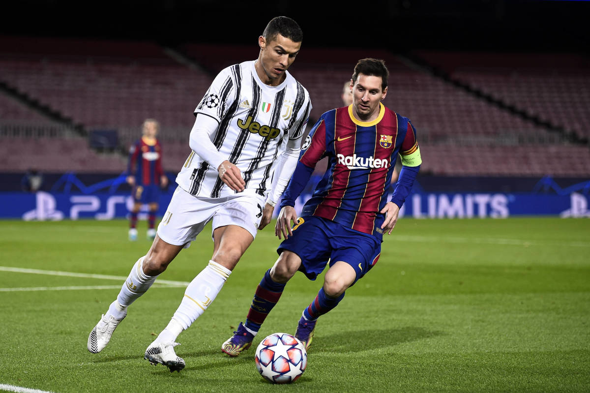 messi vs ronaldo - Google Search  Messi vs ronaldo, Messi and ronaldo,  Messi vs