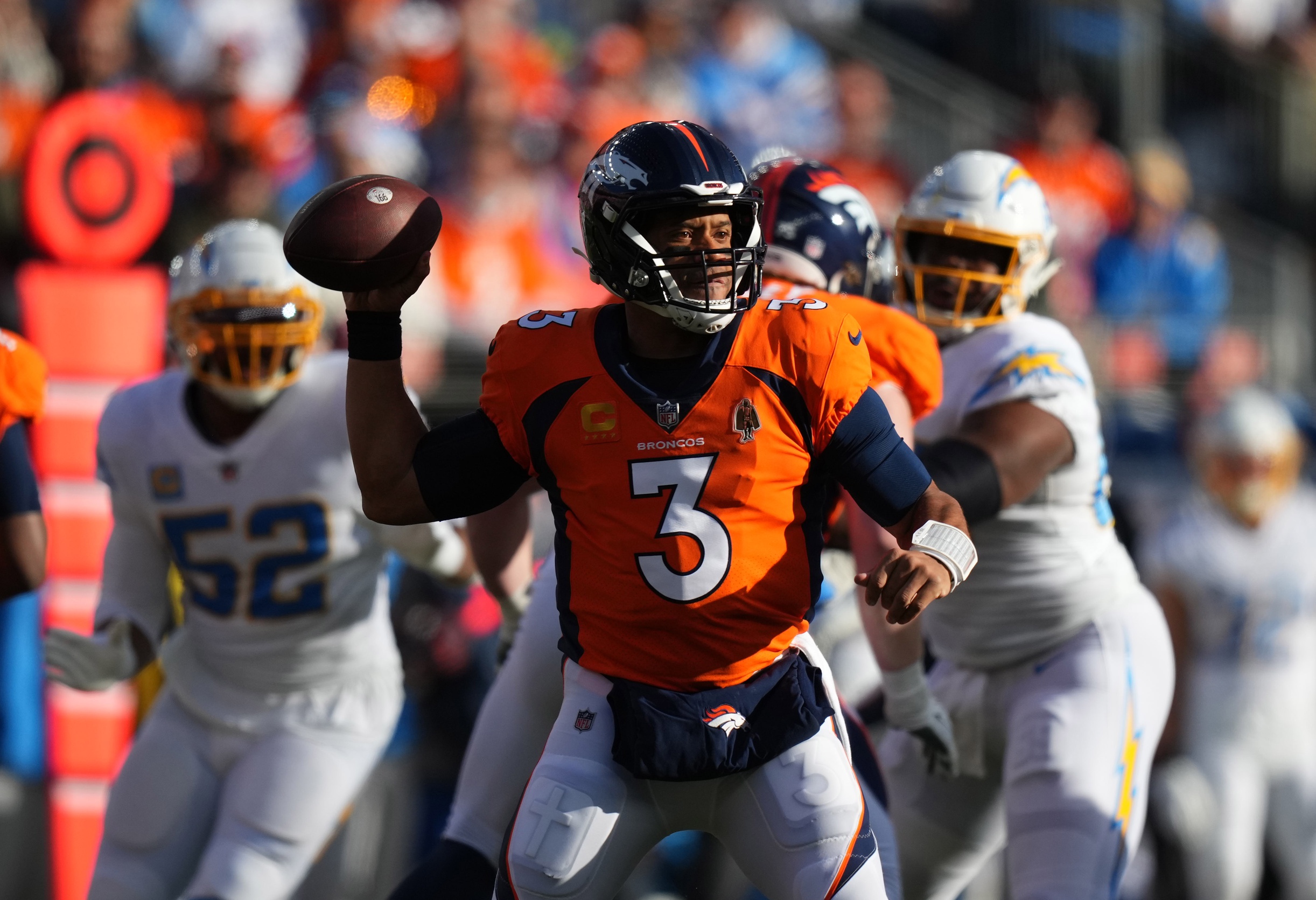 Broncos Beat Playoff-bound Chargers 31-28 – NBC Los Angeles