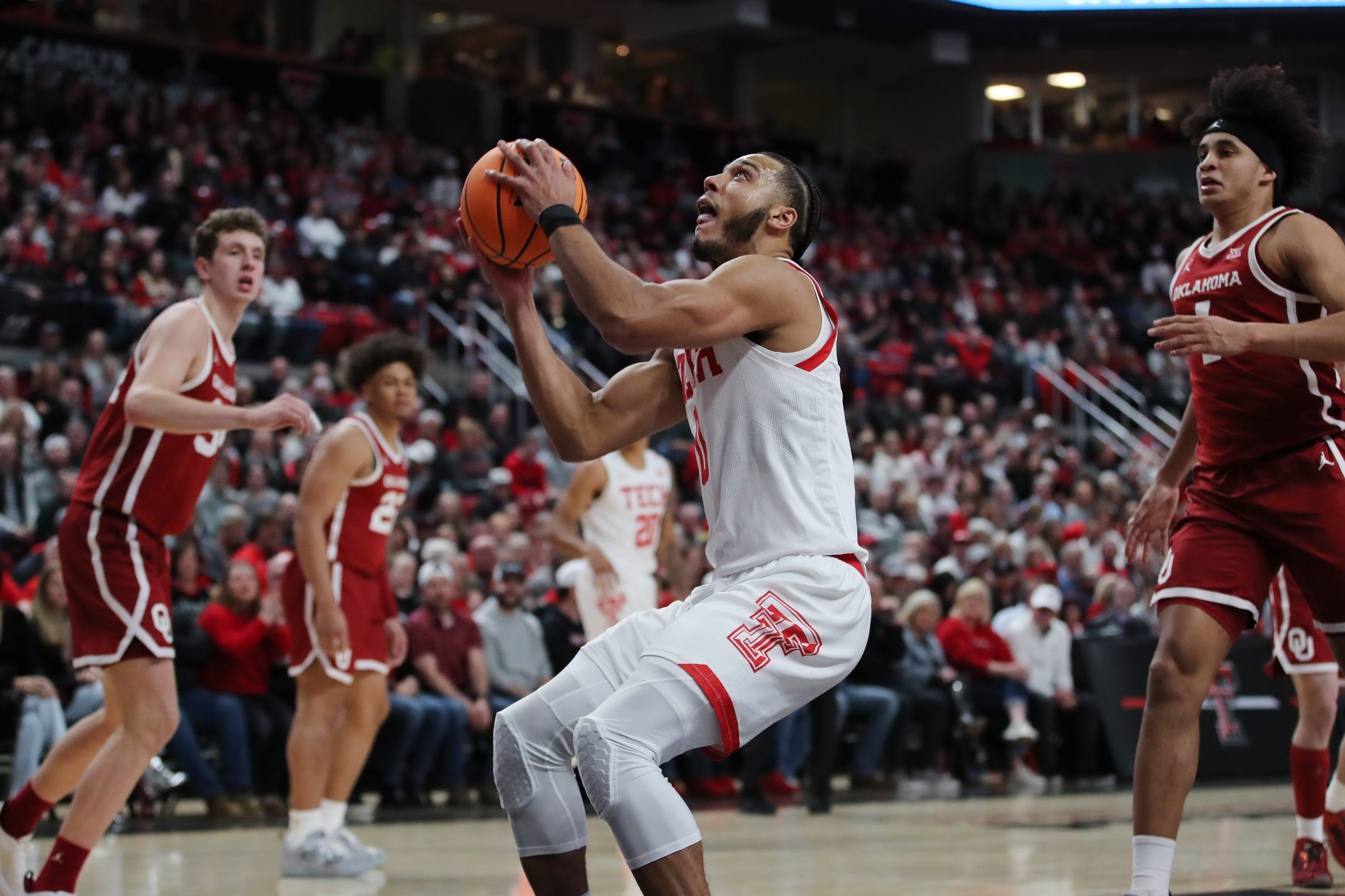 Cyclones Dismantle Red Raiders in 84-50 Blowout: Live Game Log - Sports Illustrated