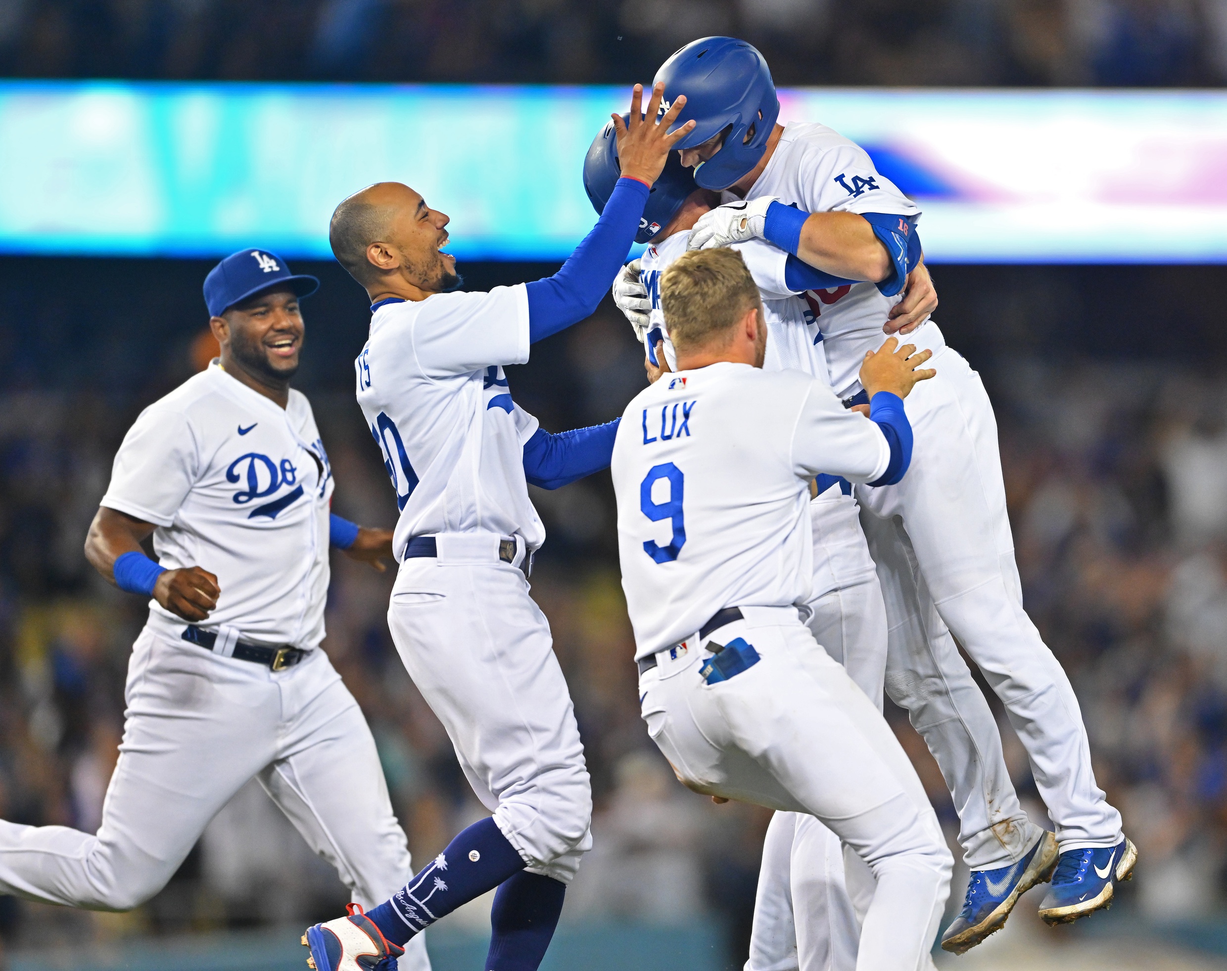 Los Angeles Dodgers 2022: Scouting, Projected Lineup, Season Prediction 