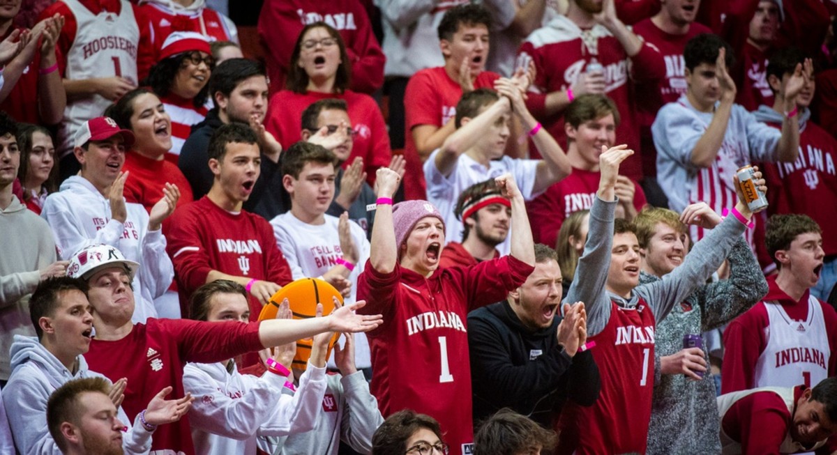 Indiana basketball fans