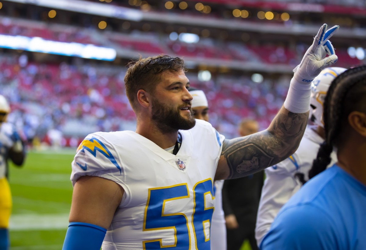 Los Angeles Chargers defensive end Morgan Fox (56) against the Arizona Cardinals at State Farm Stadium.