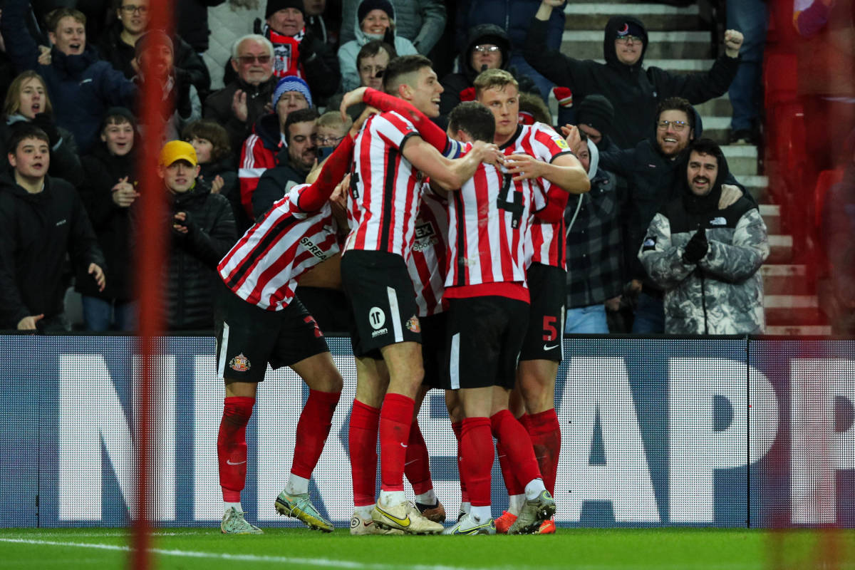 Sunderland celebrate Swansea