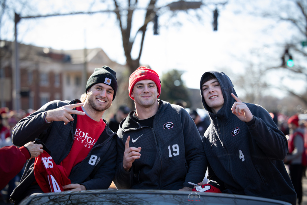 Tight Ends Ryland Goede, Brock Bowers, Oscar Delp